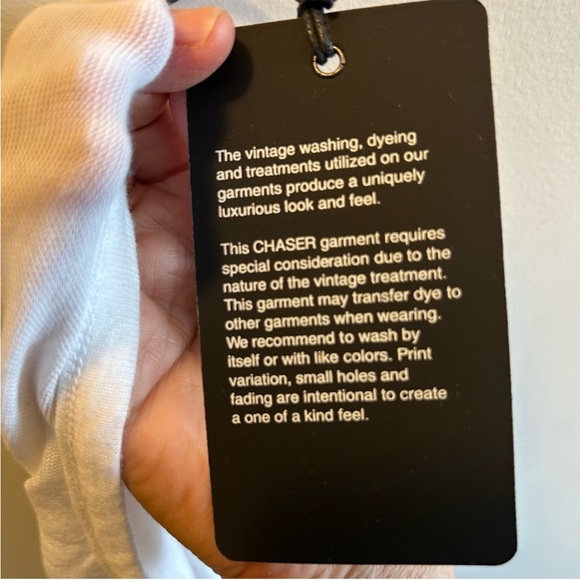 Chaser White tank Top Size Medium NWT - Picture 6 of 7